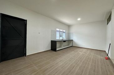 TAMAN KELISA RIA FASA 1