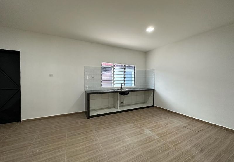 TAMAN KELISA RIA FASA 1