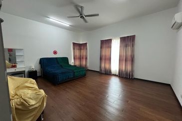 Bukit Banyan Eugenia