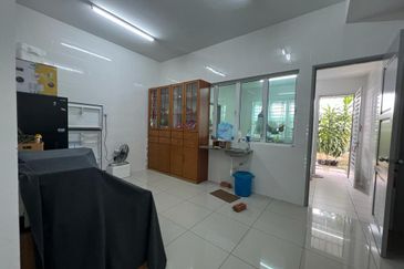 Bukit Banyan Eugenia