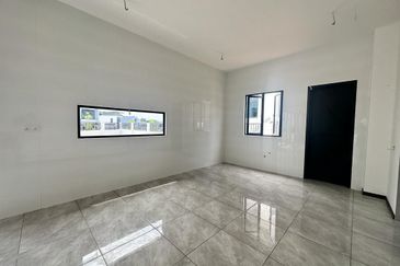 Sierra, Bukit Banyan