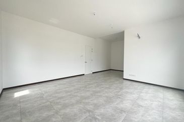 Sierra, Bukit Banyan