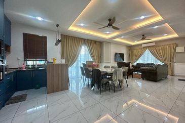 SALVIA, BUKIT BANYAN