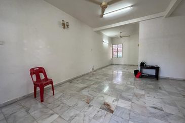 Bandar Laguna Merbok