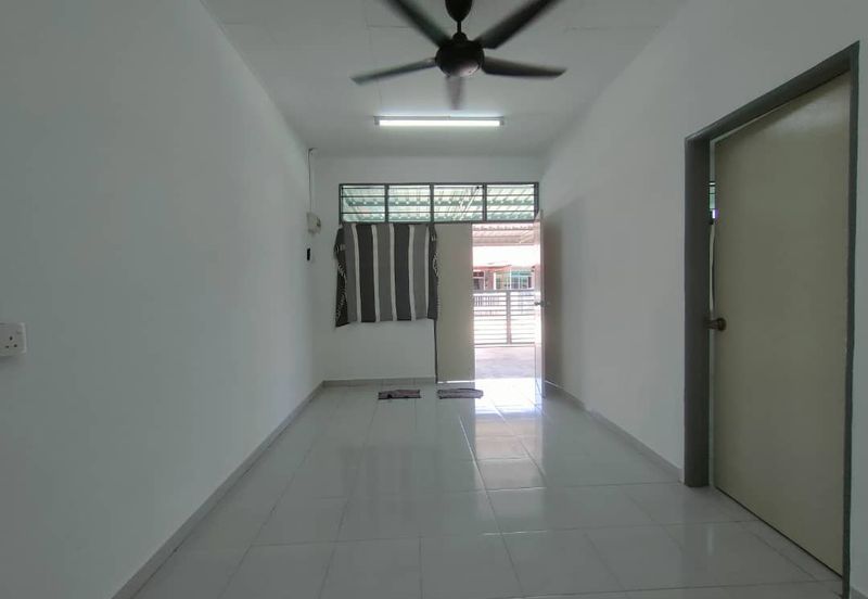 TAMAN KELISA RIA FASA 1