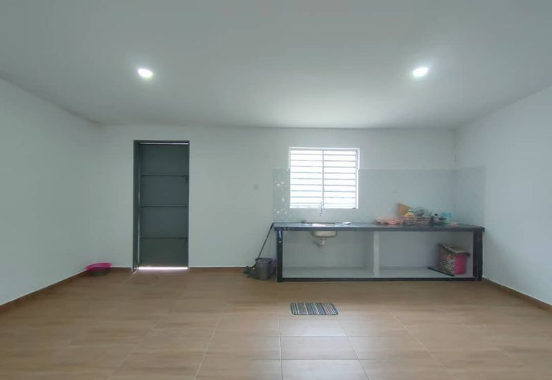 TAMAN KELISA RIA FASA 1