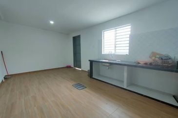 TAMAN KELISA RIA FASA 1