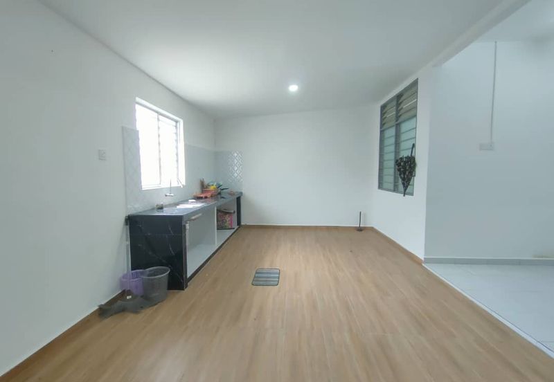 TAMAN KELISA RIA FASA 1