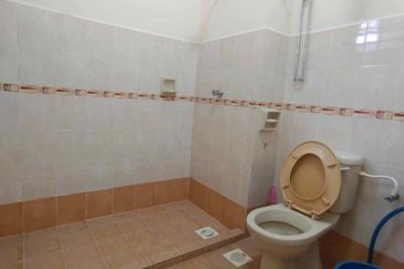 Bandar Laguna Merbok