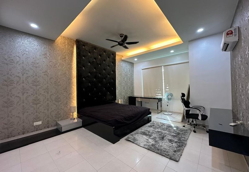 BANDAR LAGUNA MERBOK (KEMBAR)