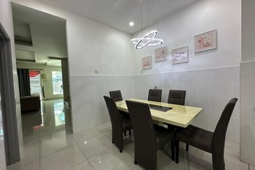 BANDAR LAGUNA MERBOK (KEMBAR)