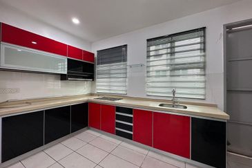 BANDAR LAGUNA MERBOK (KEMBAR)