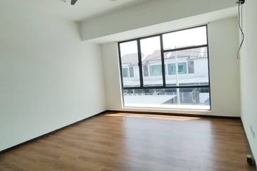 Amaryn @ Bukit Banyan