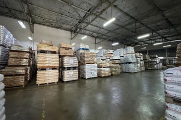 Taman Ria Jaya ( Industrial )