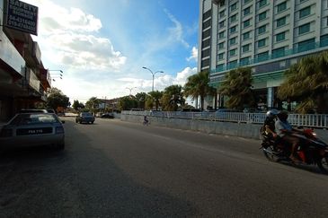 Taman Sejati Indah