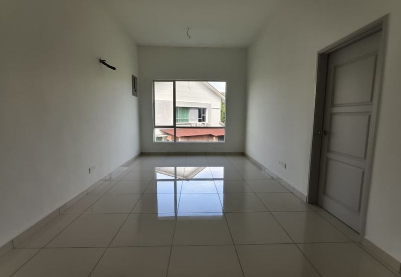 BANDAR LAGUNA MERBOK (SESEBUAH)