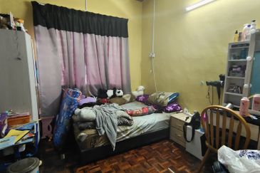 BANDAR LAGUNA MERBOK (TERES)