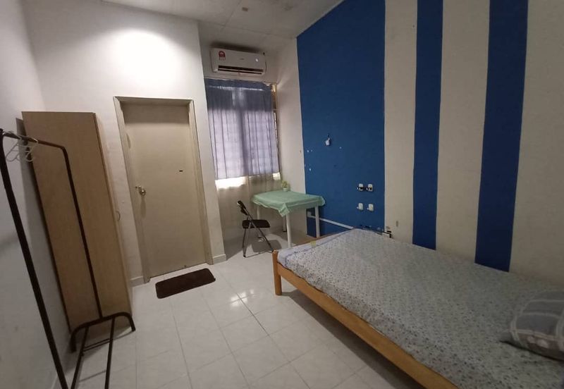 BANDAR LAGUNA MERBOK (TERES)