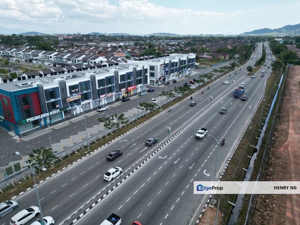 Aman Parc Shoplot For Sale Facing Mainroad, Kedah, Sungai Petani