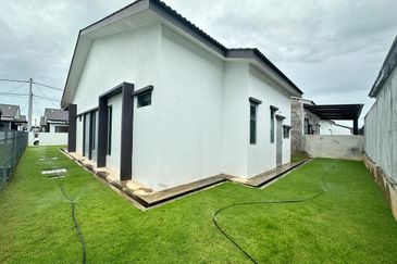 YARRA PARK WESTFIELD