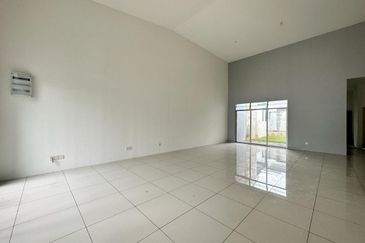 YARRA PARK WESTFIELD