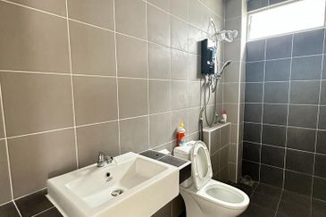 YARRA PARK WESTFIELD