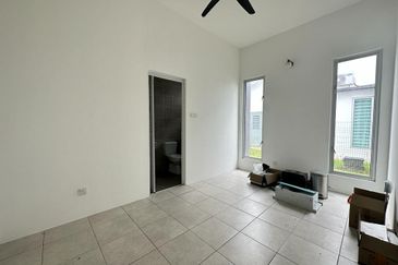 YARRA PARK WESTFIELD