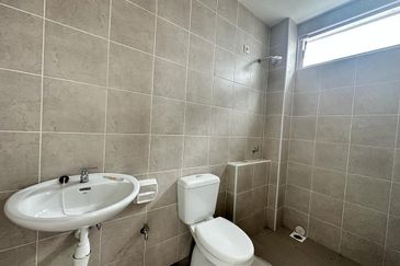 YARRA PARK WESTFIELD