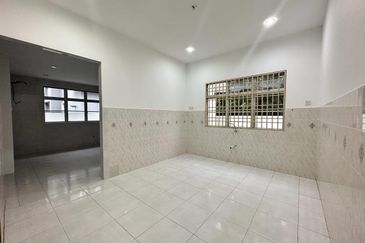 BANDAR LAGUNA MERBOK (KEMBAR)