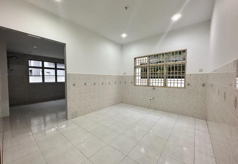 BANDAR LAGUNA MERBOK (KEMBAR)