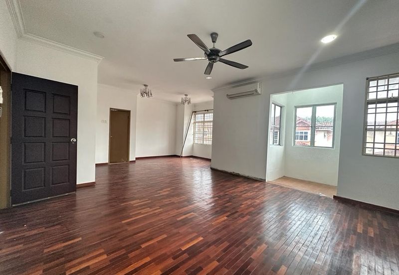 BANDAR LAGUNA MERBOK (KEMBAR)