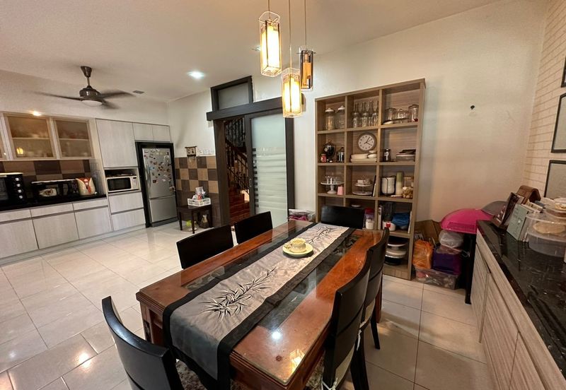 BANDAR LAGUNA MERBOK (TERES)