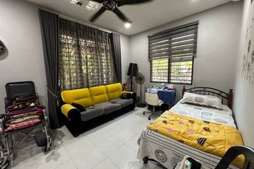 BANDAR LAGUNA MERBOK (TERES)