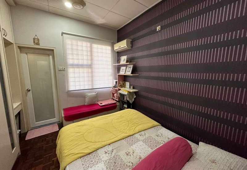 BANDAR LAGUNA MERBOK (TERES)