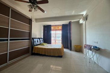 TAMAN PERMATA HILL PARK