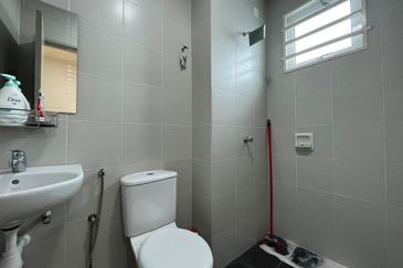 Bukit Banyan Eugenia