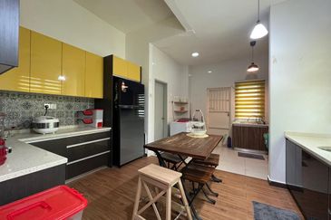 Bukit Banyan Eugenia