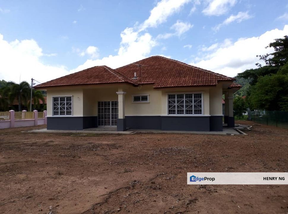Taman Tunku Sarina Jitra Bungalow House For Sale, Kedah, Jitra