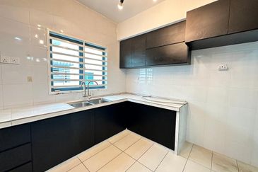 Amaryn @ Bukit Banyan