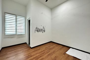 Amaryn @ Bukit Banyan