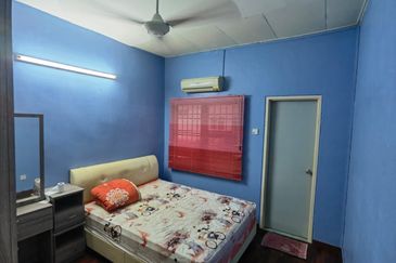 BANDAR LAGUNA MERBOK (TERES)