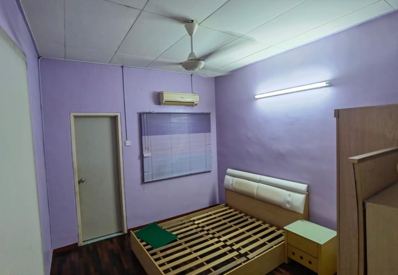 BANDAR LAGUNA MERBOK (TERES)