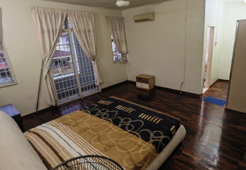 BANDAR LAGUNA MERBOK (TERES)