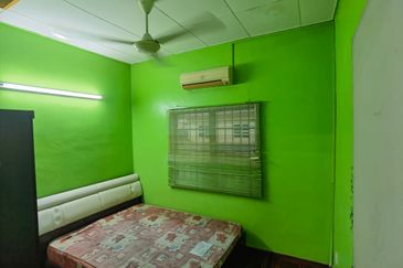 BANDAR LAGUNA MERBOK (TERES)