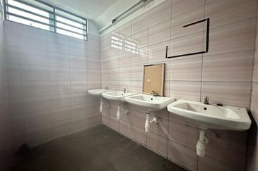 Taman Ria Jaya ( Industrial )