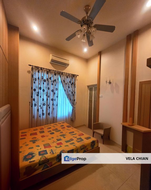 3-Storey Semi-Detached Home in Taman Pulai Mutiara, Perak, Ipoh