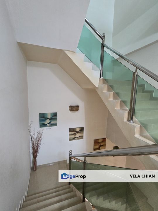 3-Storey Semi-Detached Home in Taman Pulai Mutiara, Perak, Ipoh