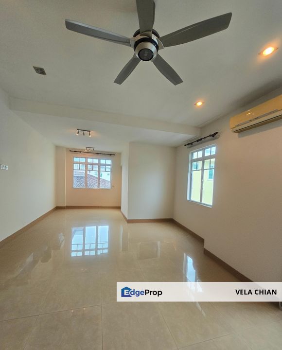 3-Storey Semi-Detached Home in Taman Pulai Mutiara, Perak, Ipoh