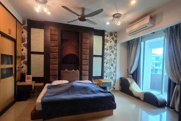 3-Storey Semi-Detached Home in Taman Pulai Mutiara