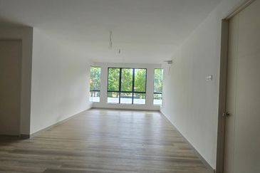 Upper East @ Tiger Lane